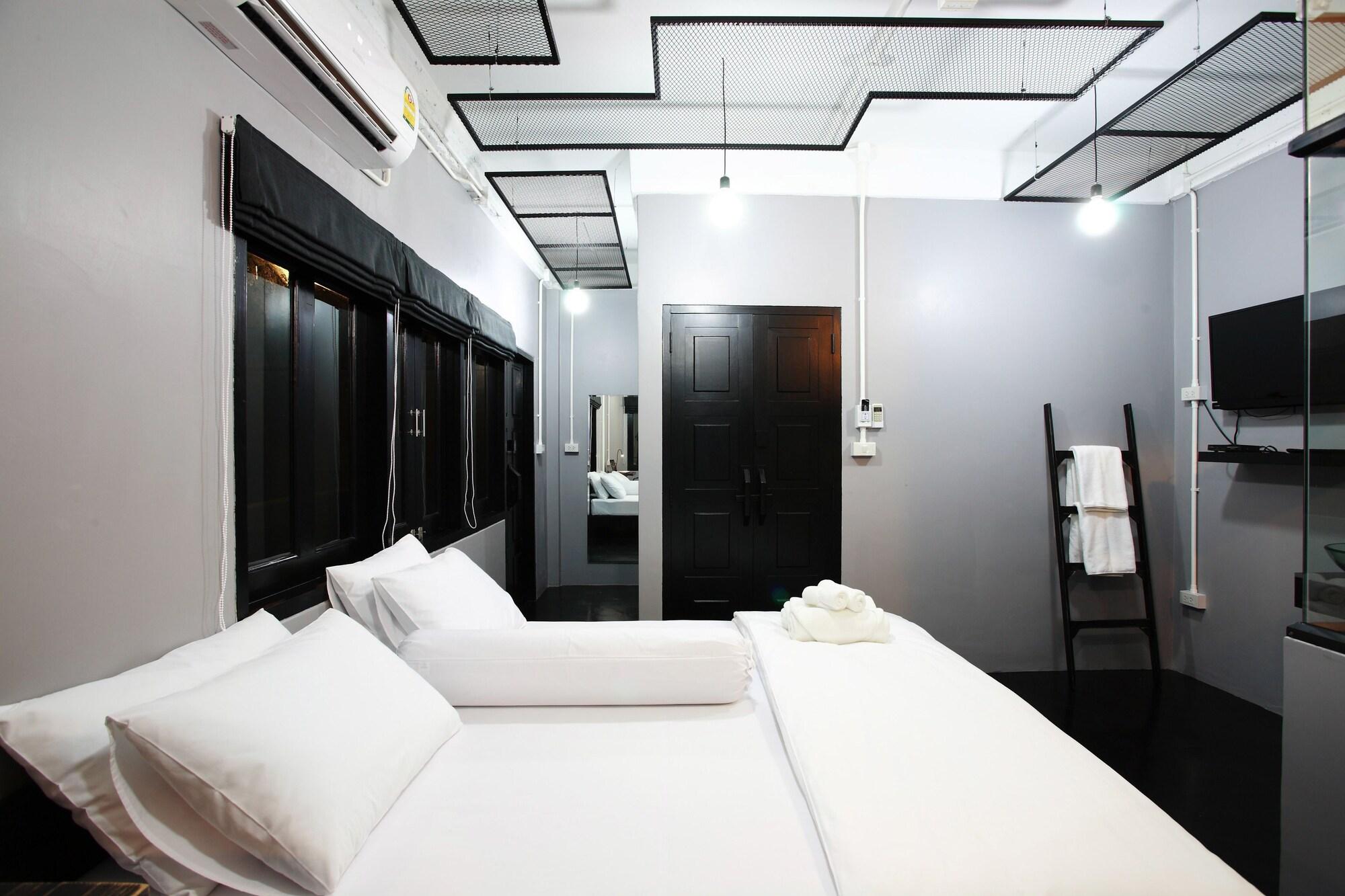 Meroom Phuket Exteriör bild